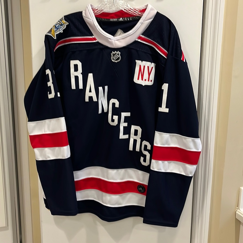 NY Rangers Adidas Shesterkin Hockey Jersey size Mens Small in great shape!